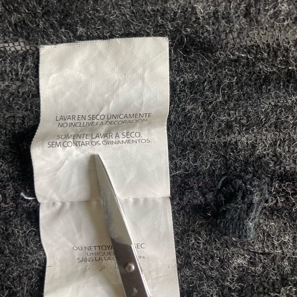 New Armani Exchange Black Grey Wool Nylon Acrylic V-Neck Pullover size XL. - Picture 15 of 16